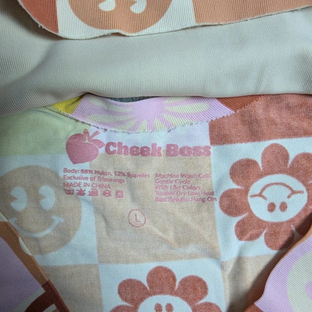 Retro Checker Cheek Boss No Show Bra Large